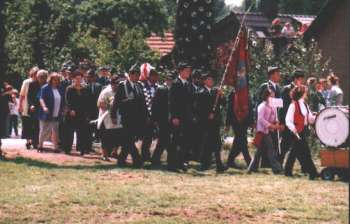 Quelle: s.u. Quelle: s.u.